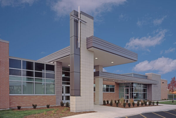 École St. Jean de Brebeuf Catholic High School